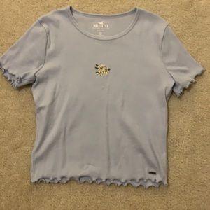 Hollister tshirt